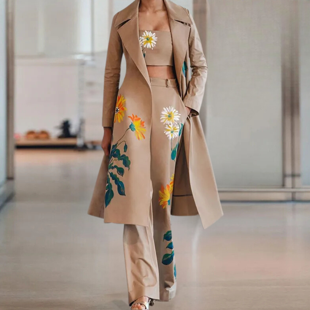 Ensemble Tailleur Femme Élégant au Style Classique-2