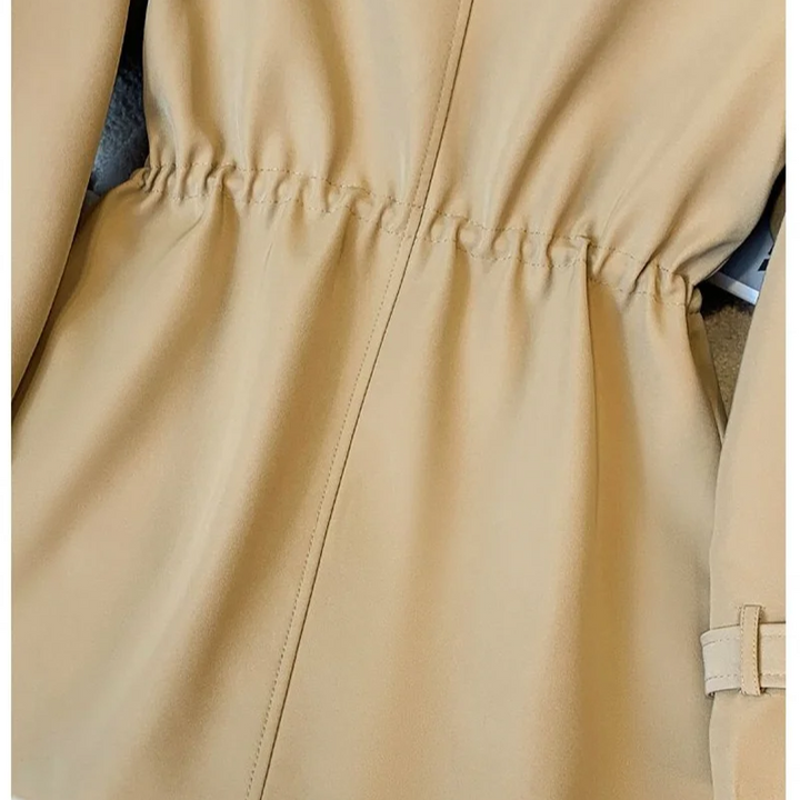 Trenchcoat Femme Court Ajusté avec Détails Élégants pour l'Automne – Style Chic et Confort Optimal 2