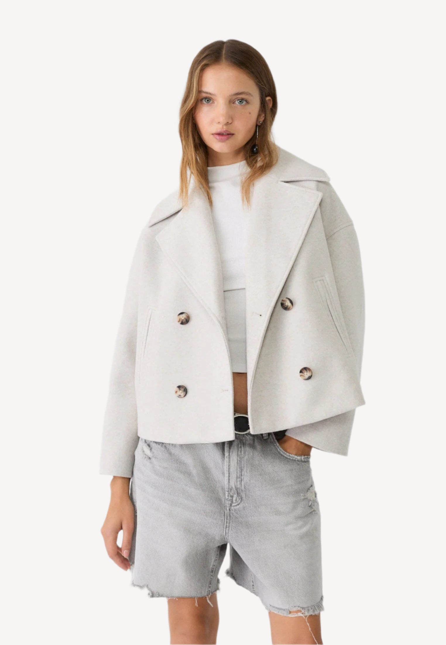 Veste Femme Élégante au Style Classique et Flatteur-1