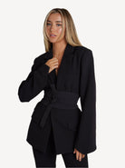 Blazer Chic Femme Ajusté au Style Polyvalent-1