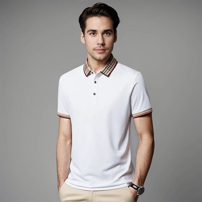Polo homme Abel blanc cassé avec col et manches à motif tartan, coupe ajustée, élégant et confortable pour un look estival.