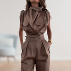 Combinaison Femme Chic Cintrée au Style Élégant 7