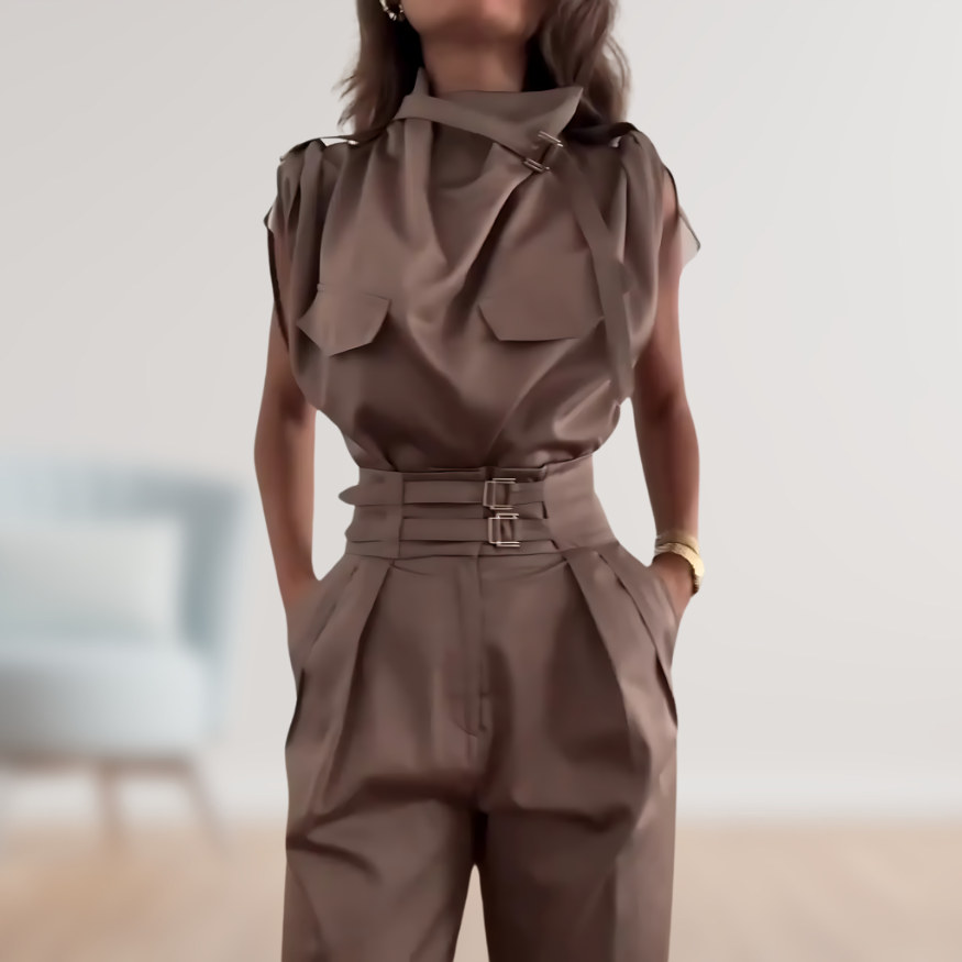 Combinaison Femme Chic Cintrée au Style Élégant 7