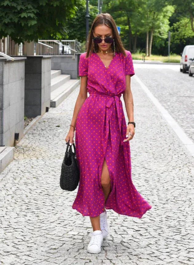 Robe midi à imprimé fuchsia avec des pois, dotée d&