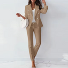Ensemble Tailleur Femme Chic à Double Boutonnage pour un Style Élégant 2