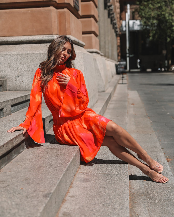 Robe mini été Normandie pour femme, parfaite pour vos soirées. Élégante, légère et confortable, elle ajoute une touche de sophistication à vos moments estivaux. Une pièce idéale pour allier style et confort.