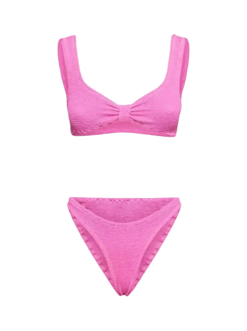 Maillot de bain femme Rachel ensemble deux pièces rose à texture gaufrée, avec haut à larges bretelles et bas classique, alliant confort et style tendance.