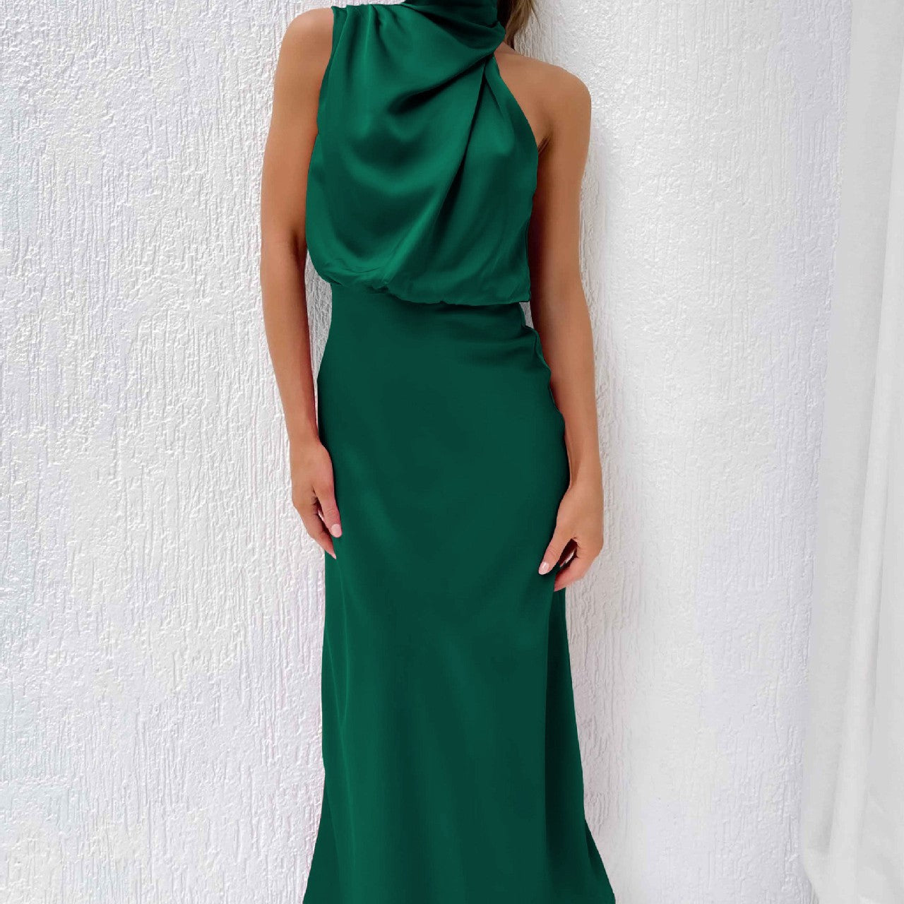 Robe Longue Femme Élégante au Col Haut pour un Style Chic 18
