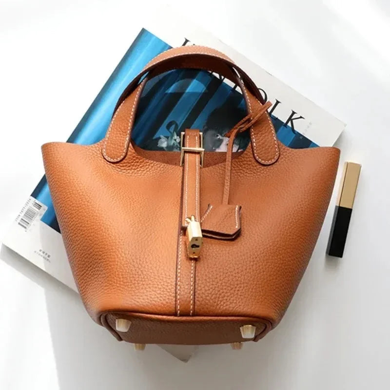 Sac à Main Femme en Cuir de Luxe avec Compartiments Organisés – Élégant et Pratique 14x18x19 cm 8