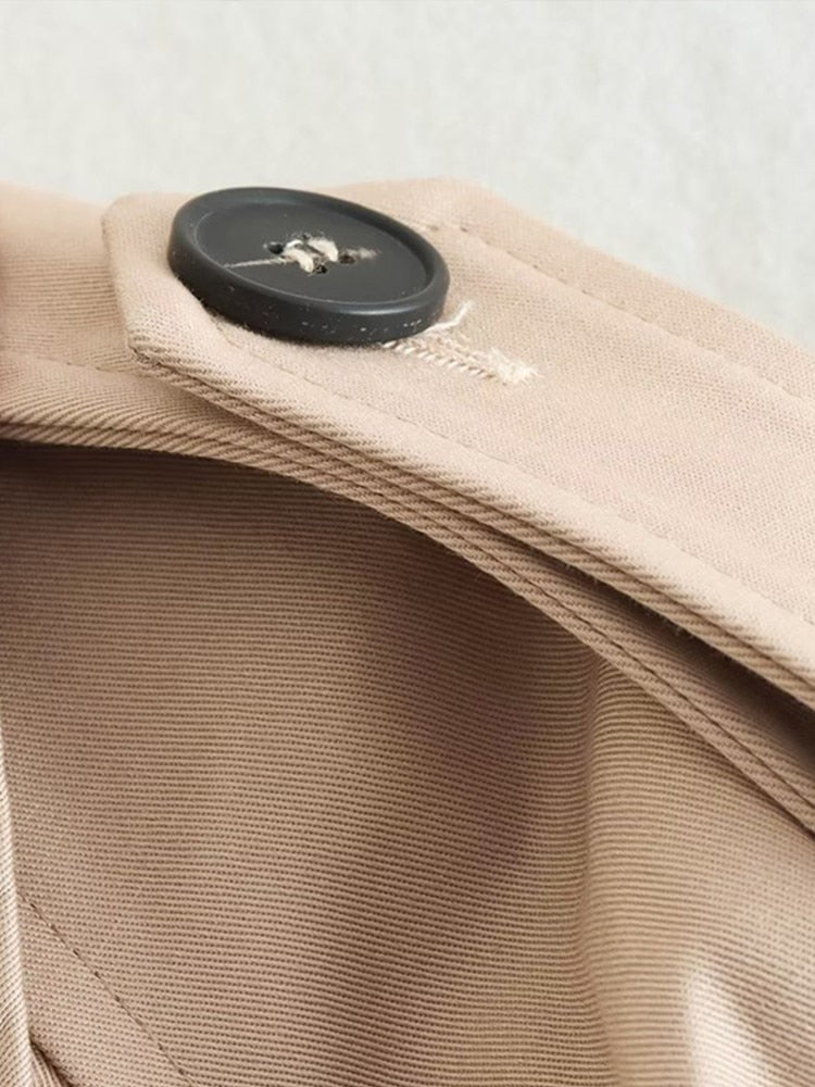 Trench Femme Court Beige avec Ceinture – Élégance et Confort, Idéal pour Toutes les Occasions 3