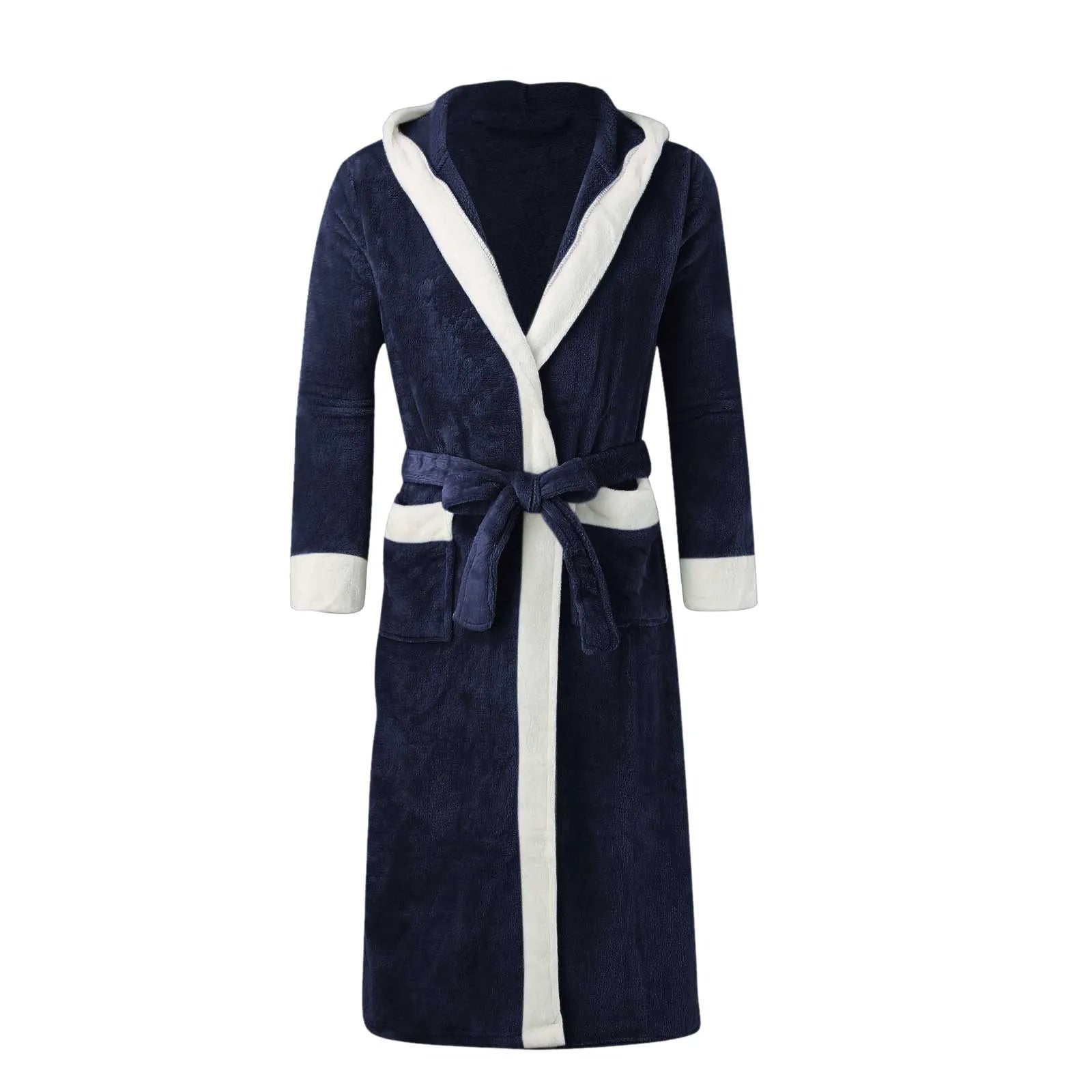 Peignoir Étienne pour homme, modèle chaud et idéal pour l’hiver en tissu bleu marine doux avec bordures crème et ceinture assortie, présenté sur fond blanc.