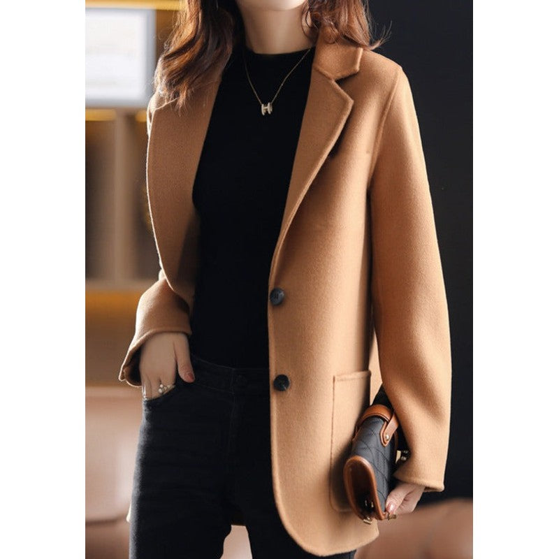 Veste Femme Cintrée à Col Cranté